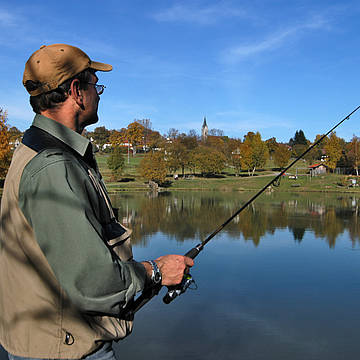 Angler am See in Neuschönau