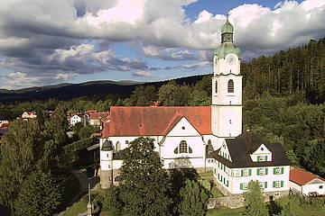 Pfarrkirche St. Johannes Nepomuk