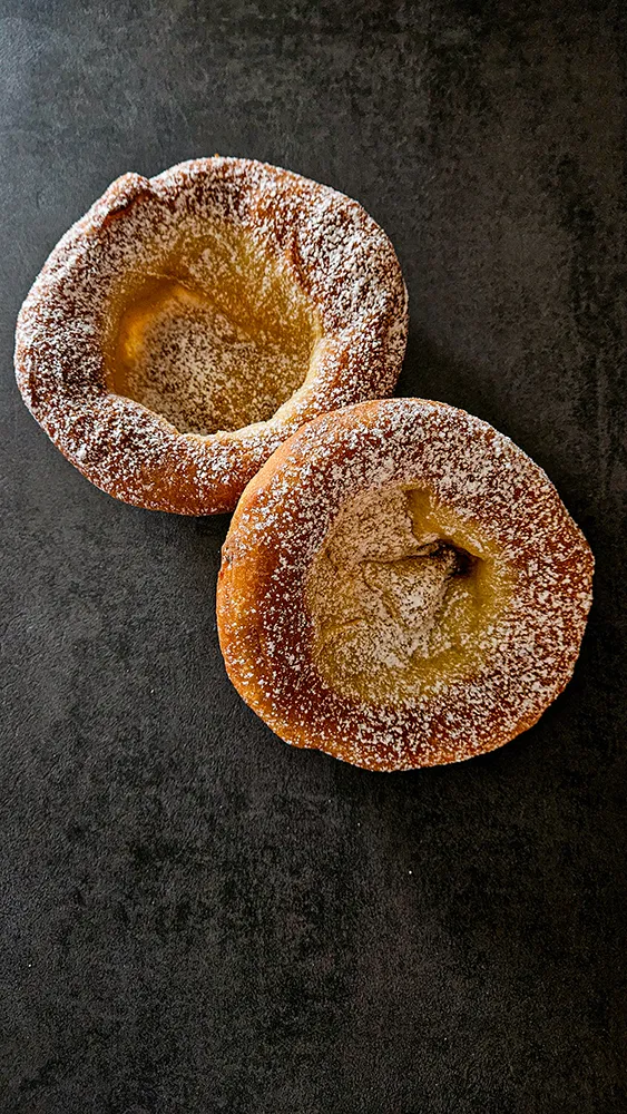 Hausgemachte bayerische Auszogne, perfekt für jeden Anlass Auszogne