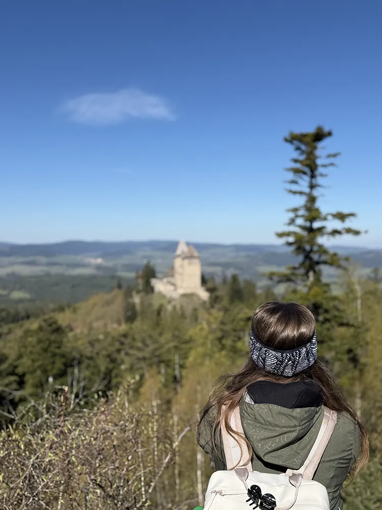 Blick zur Burg Kaspersk